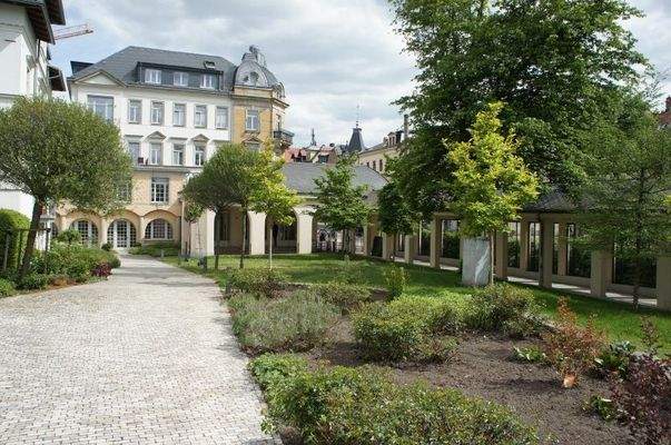 Umgebungsbebauung-Ärtzehaus