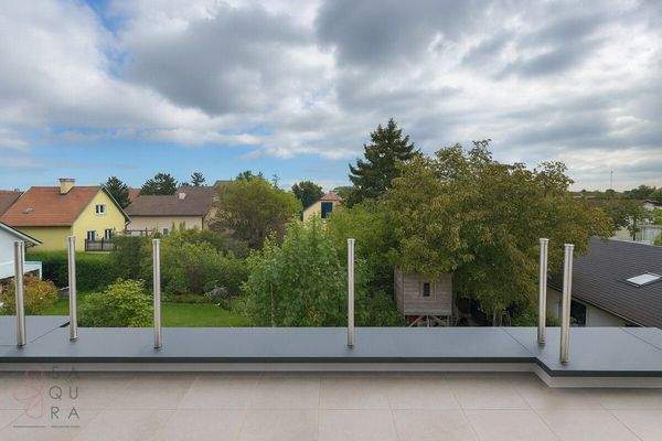 Image Oct 18, 2025, 04_15_38 PM