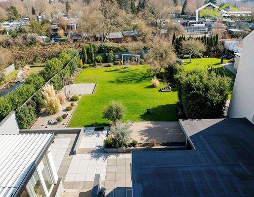 Ansicht auf Gartenfläche