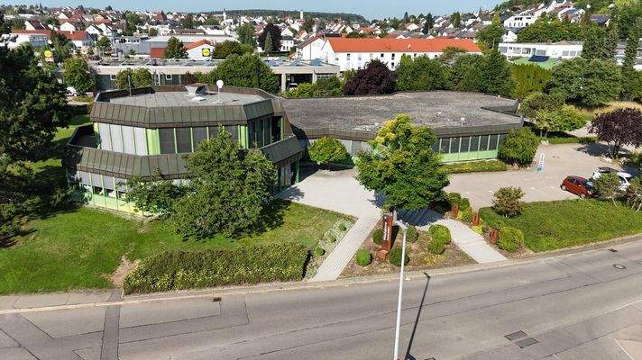 4 Gepflegte Außenanlagen