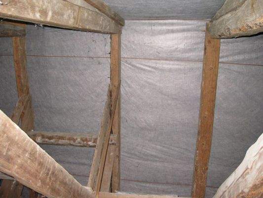 Dachboden teilisoliert 