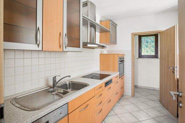 Küche (Hauptwohnung)