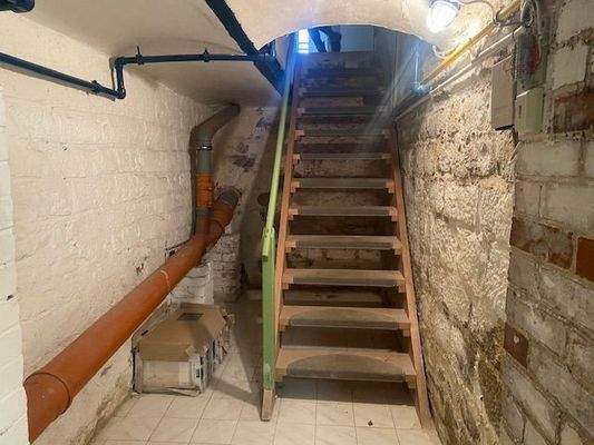 Keller Bild 4 Treppenaufgang