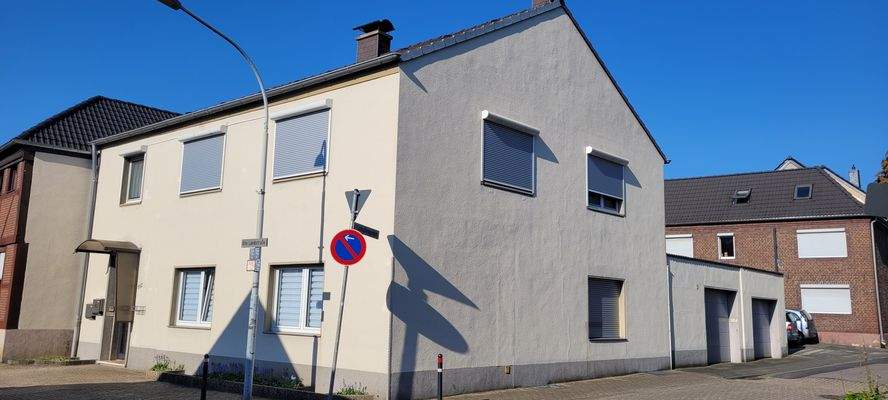 3 Alte Landstr. 112.jpg