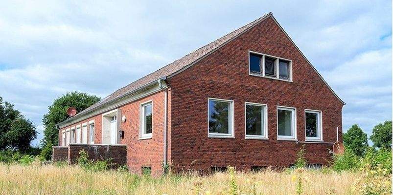 223332_46438730a3d6d33f4b03943f8a4e4c5c