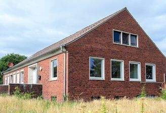 223332_46438730a3d6d33f4b03943f8a4e4c5c