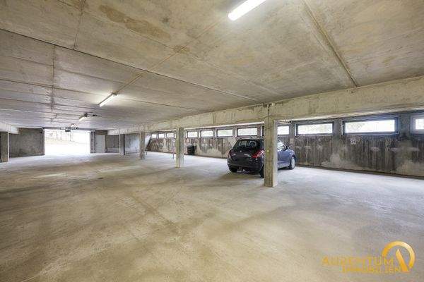 Tiefgaragenstellplatz