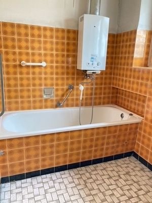 Badezimmer im OG