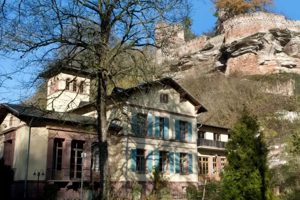 Villa Denis und Burg Diemerstein