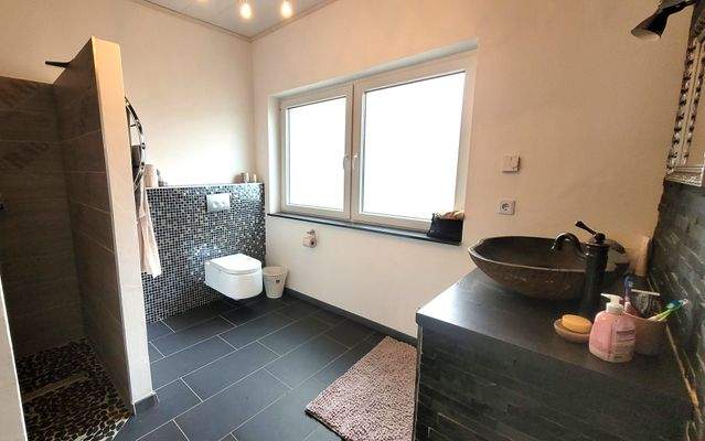 Nebengebäude Duschbad