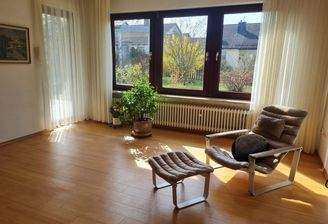 großes Zimmer EG