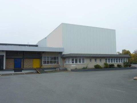 Sittensen  Halle, Sittensen  Hallenfläche