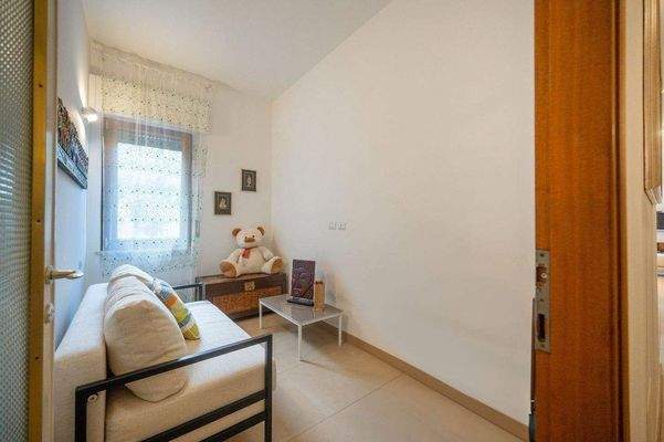 Tecnocasa Torri 0023.JPG