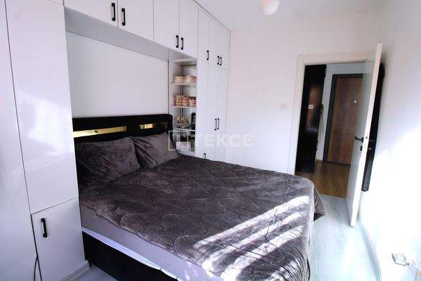 Furnished Apartment with Community Pool in Girne North Cyprus