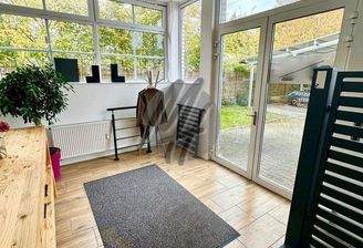 INFOS UNTER: 06171-586000