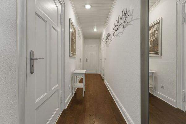 Wohnungsflur Hochparterre