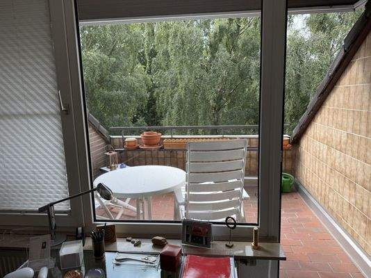 Balkon oberer Wohnung