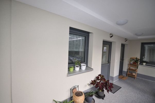 08 Wohnungseingang.JPG
