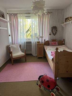 Schlafzimmer / Kinderzimmer
