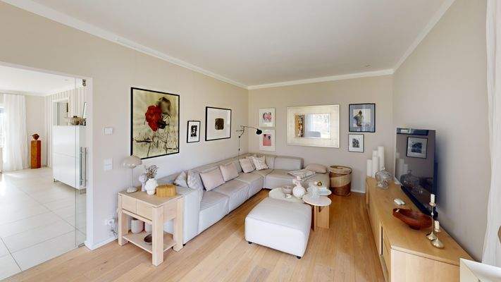 EG Wohnzimmer (2).jpg