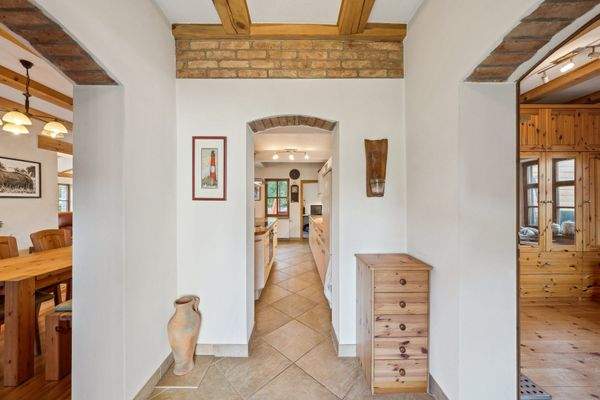 Eingangsbereich mit Glindower Ziegel