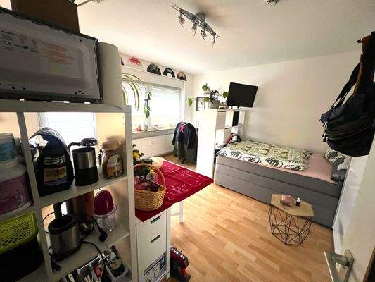 Wohn-/ Schlafzimmer (Bild 01)