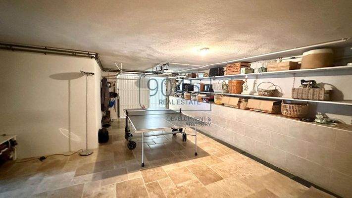 Ruhig gelegene Einfamilienvilla mit herrlichem Ausblick auf das mittelalterliche Dorf Peillon