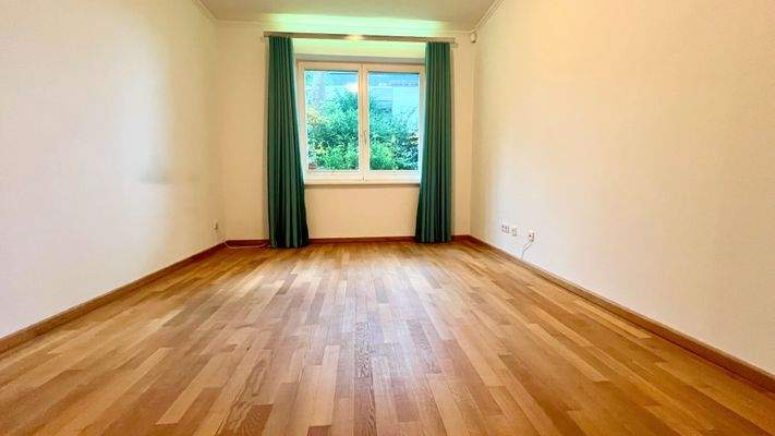 Hochwertiger Parkettboden