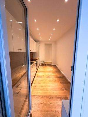 Blick vom Balkon in die Küche