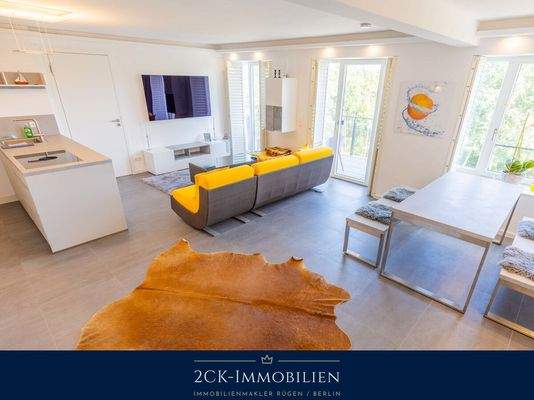 Wohn- Essbereich mit Küche