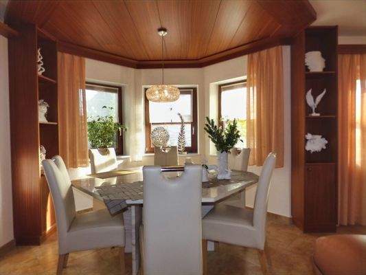 EG - Wohnzimmer - Erker