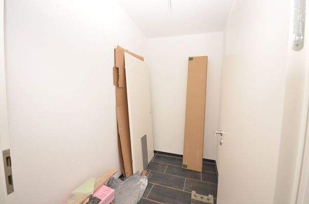 Abstellraum vor Wohnungseingang