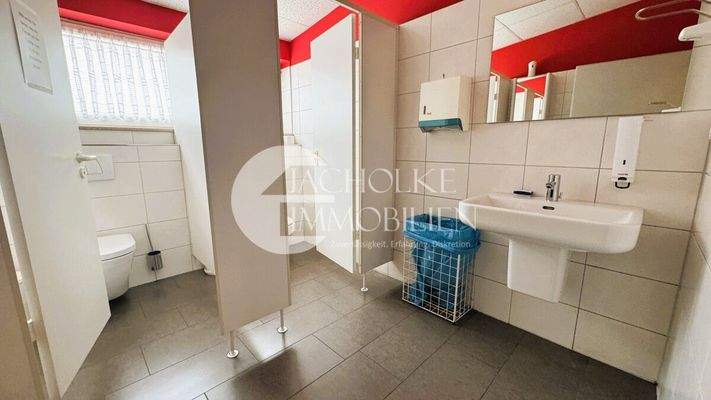 266.OG.Office.WC-Mitarbeiter