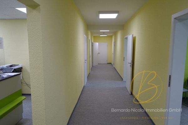 Flur Praxis 2. OG