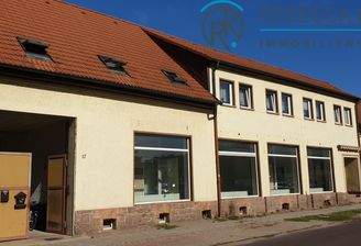 Zugang zum Hinterhaus