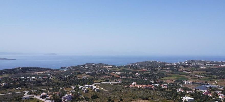 Kreta, Chorafakia Chania: Grundstück mit Meer- und Bergblick zu verkaufen