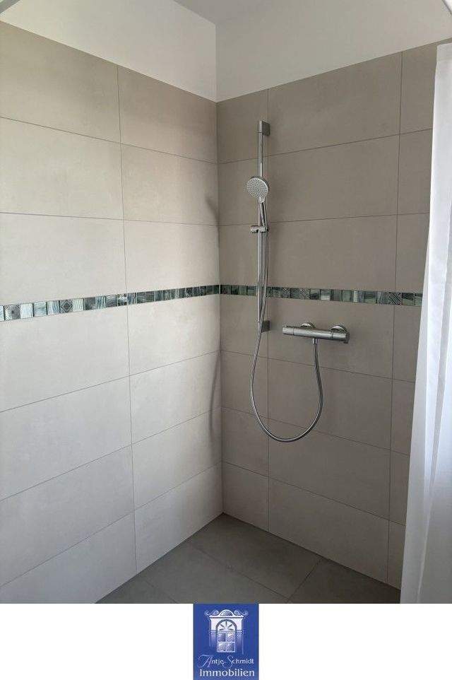 Dachtraum im Neubau mit Fußbodenheizung, EBK, Lift! Erstbezug! - Foto 5