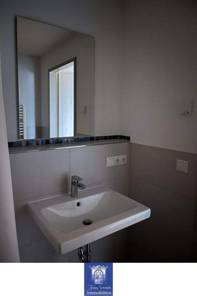 ERSTBEZUG! Moderne Neubauwohnung mit Balkon, EBK und Fußbodenheizung! Lift! - Foto 2