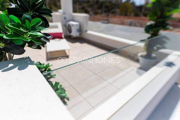 Stylish Modern Houses 400m from the Beach in Almeria Spain