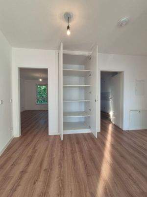 Flur mit Einbauschrank