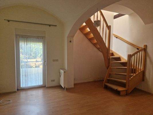 Wohnzimmer Maisonette Wohnung.jpg