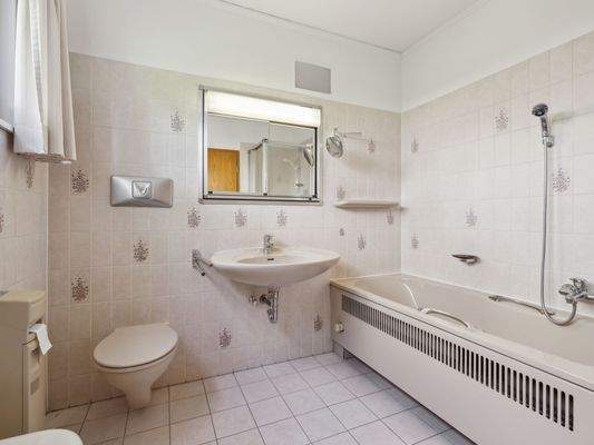 Badezimmer Erdgeschoss