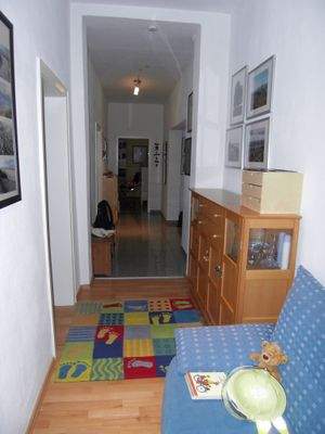 1OGL_Flur zu den Wohn-u.Schlafräumen.JPG