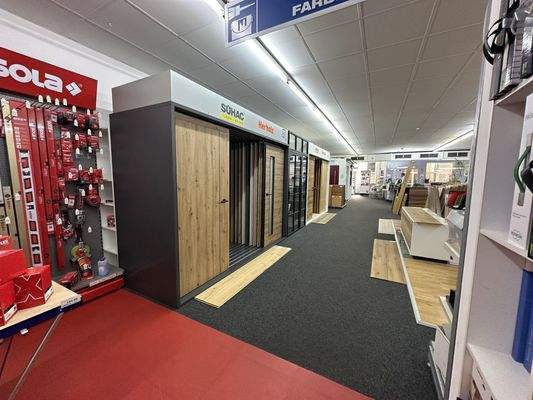 5179-Hauptgebäude-Ladenfläche-3