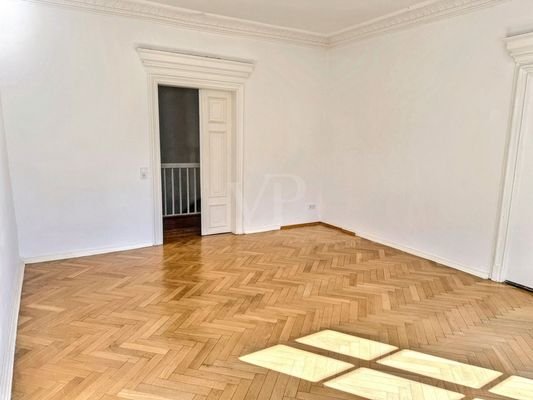 Zimmer WHG 106qm OG 