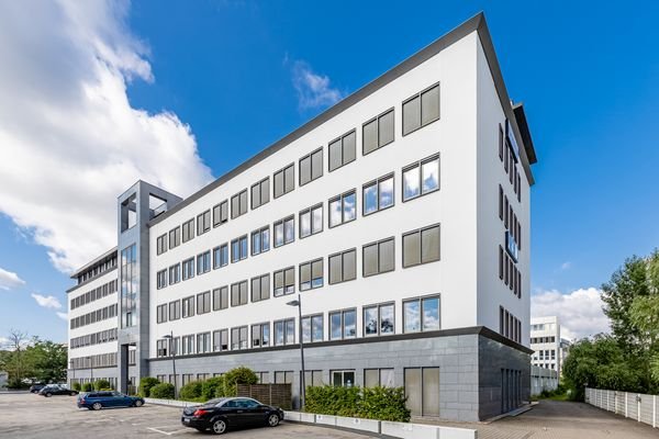 Ansicht seitlich Gebäude 1.jpg