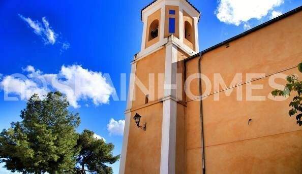 Contemporary Flats in the Picturesque Hondón Valley