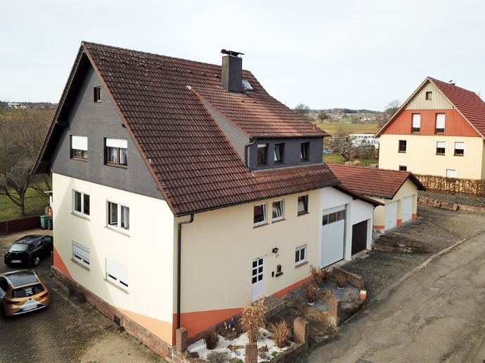 Ein Haus, zehn Garagen, viele Möglichkeiten