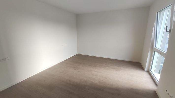 Schlafzimmer (Musterwhg).jpg