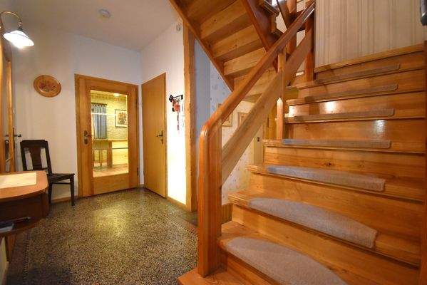 19 Treppenhaus.JPG